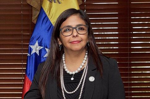 Venezuelas Vizepräsidentin fordert 