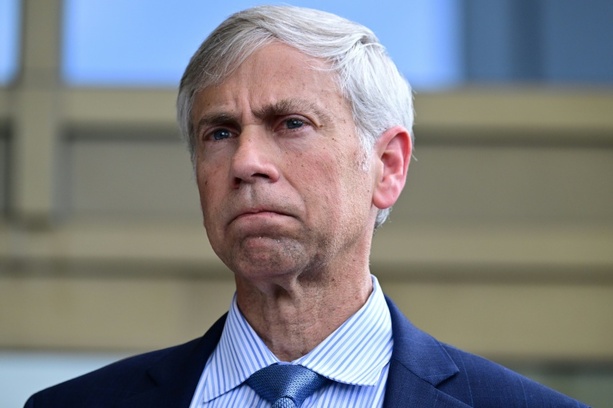 Bild vergr&ouml;&szlig;ern: New Yorker Star-Anwalt Barry Pollack verteidigt Maduro vor Gericht