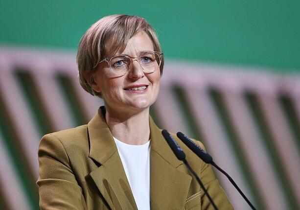 Bild vergr&ouml;&szlig;ern: Brantner kritisiert Zurückhaltung von Merz bei Sicherheitsgarantien