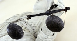 Lange Haft nach tödlichem Messerangriff auf 17-Jährigen in Mecklenburg-Vorpommern