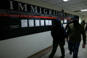 US-Heimatschutzministerium: Autofahrerin bei angeblichem Angriff auf ICE-Mitarbeiter erschossen