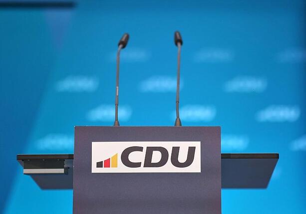 Bild vergr&ouml;&szlig;ern: CDU-Vorstand sagt Klausurtagung wegen Wetterwarnungen ab