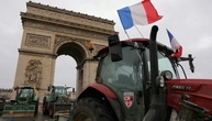 Traktoren am Eiffelturm: Französische Bauern protestieren gegen Mercosur