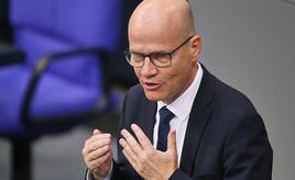 CDU-Politiker Brinkhaus fordert mehr Führung von Merz