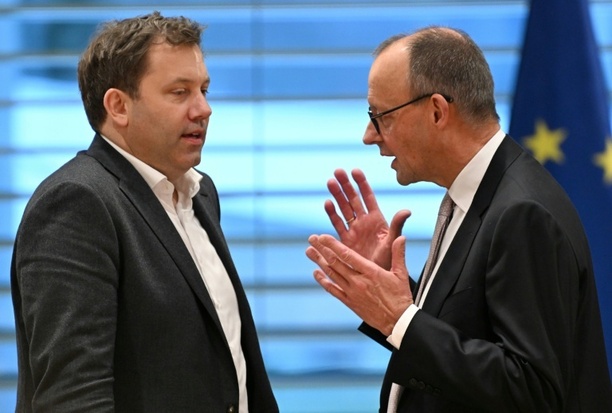 Bild vergr&ouml;&szlig;ern: Umfrage: 71 Prozent mit schwarz-roter Bundesregierung unzufrieden