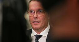 Schweitzer verlangt Steuersenkungen 