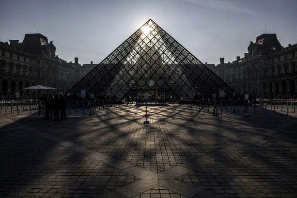 Bild vergr&ouml;&szlig;ern: Louvre-Museum in Paris wegen Streiks erneut geschlossen
