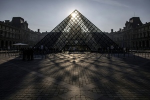 Louvre-Museum in Paris wegen Streiks erneut geschlossen