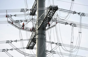 Bund will für rund 7,6 Milliarden Euro bei Netzbetreiber Tennet einsteigen