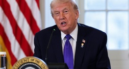 Trump: Strafzölle in Höhe von 25 Prozent gegen alle Handelspartner des Iran