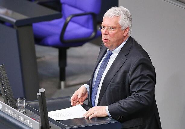 Bild vergr&ouml;&szlig;ern: Hardt pocht auf mehr Sanktionsdruck gegen Mullah-Regime