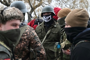 Angriffe auf Neonazis in Budapest: Weiterer Prozess gegen mutmaßliche Linksextremisten