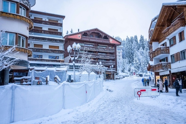 Bild vergr&ouml;&szlig;ern: Axa: Bar und Kommune nicht ausreichend für Folgen von Brand in Crans-Montana versichert