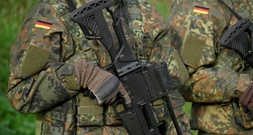 Bundestags-Ausschuss befasst sich mit Vorfällen in Bundeswehr-Regiment