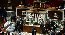 Französische Nationalversammlung stimmt über Misstrauensanträge ab