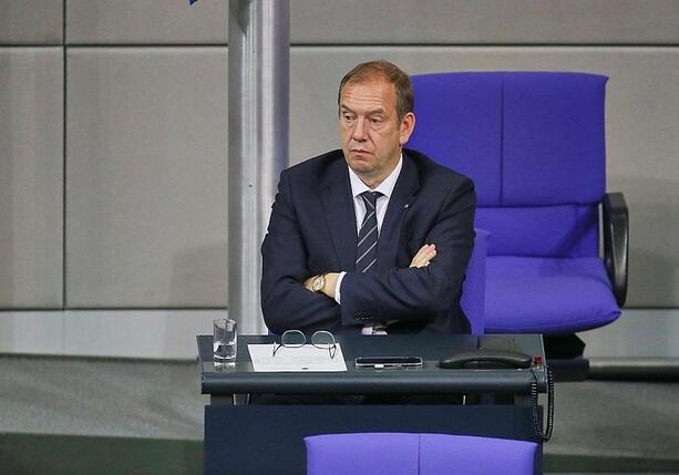 Bild vergr&ouml;&szlig;ern: Wehrbeauftragter fordert schärfere Bundeswehr-Dienstaufsicht