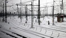 Bahn entschuldigt sich bei Reisenden für Winter-Chaos