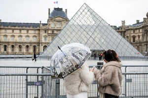 Erhöhte Preise im Louvre: Nicht-Europäer zahlen bis zu 32 Euro