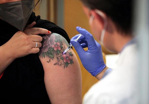 Bild vergr&ouml;&szlig;ern: Apotheker rufen trotz Engpass zum Impfen gegen Influenza auf