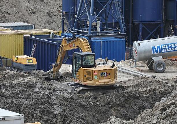 Bild vergr&ouml;&szlig;ern: Deutlich mehr Baugenehmigungen für Wohnungen im November