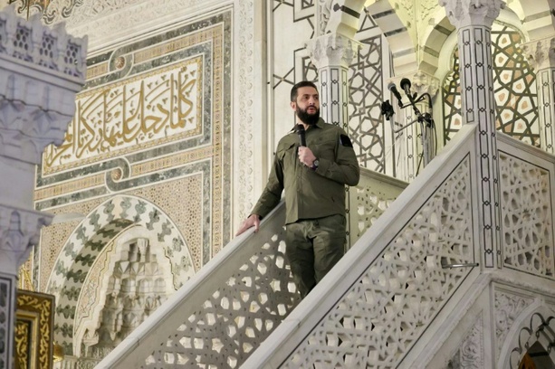 Bild vergr&ouml;&szlig;ern: Syriens Übergangspräsident al-Scharaa kommt nach Berlin