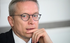 Ärger um KI-Chatbot Grok: Wildberger sieht möglichen Regelungsbedarf