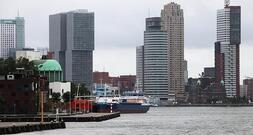 Hafen Rotterdam stellt sich auf gesunkene Umschlagmenge 2025 ein