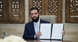 Syriens Übergangspräsident gibt Vereinbarung mit Kurden und Waffenruhe bekannt