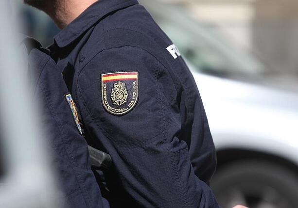 Bild vergr&ouml;&szlig;ern: Mindestens 10 Tote bei Zugunglück in Spanien