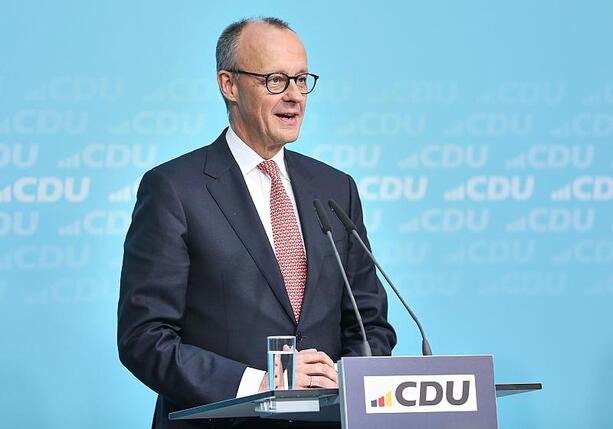 Bild vergr&ouml;&szlig;ern: Merz sichert Grönland Solidarität zu - Trump-Treffen angestrebt