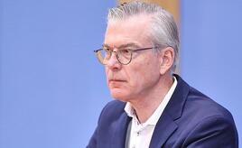 Wirtschaftsweiser Werding fordert harte Zölle für die USA