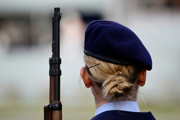 Bild vergr&ouml;&szlig;ern: Bundeswehr plant Dunkelfeldstudie zu sexueller Belästigung und Gewalt