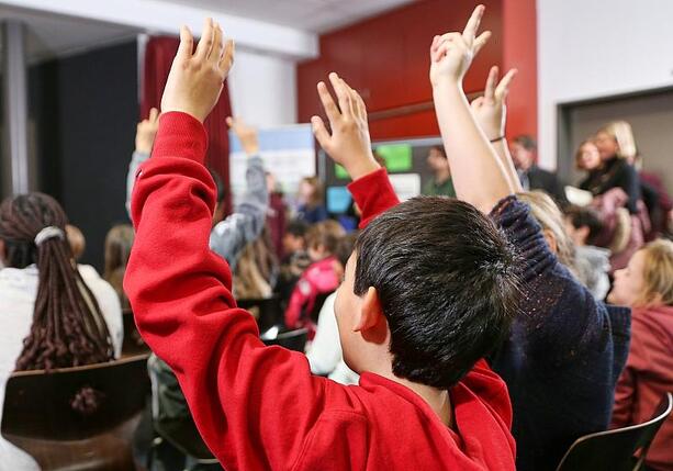 Bild vergr&ouml;&szlig;ern: Destatis: Anteil von Schülern mit Einwanderungsgeschichte steigt