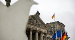 SPD-Außenexperte rät Merz zu Absage an Trumps 