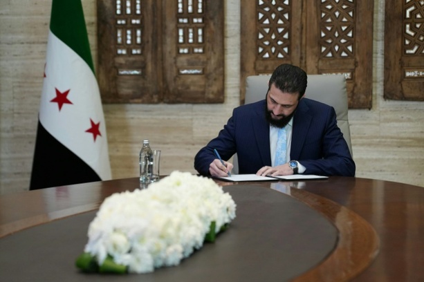 Bild vergr&ouml;&szlig;ern: Syrien verkündet viertägige Waffenruhe - Kurdenmiliz will sich daran halten