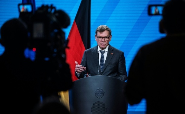 Bild vergr&ouml;&szlig;ern: Bundesaußenminister Wadephul besucht Kenia und Äthiopien