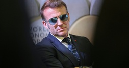 Macron: Französische Marine entert russischen Tanker im Mittelmeer