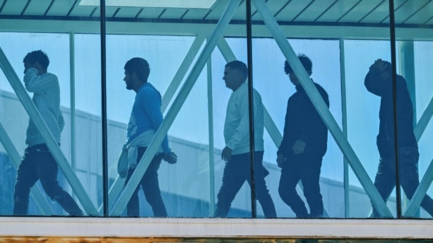 Bild vergr&ouml;&szlig;ern: Exit-Bonus: USA erhöhen Prämie für Selbstabschiebung auf 2600 Dollar