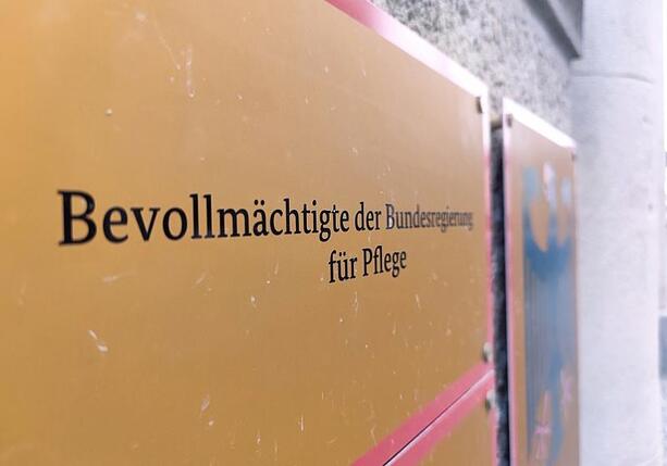 Bild vergr&ouml;&szlig;ern: Eigenanteil: Pflegebevollmächtigte sieht Klingbeil in der Pflicht