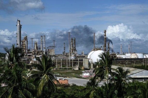 Bild vergr&ouml;&szlig;ern: Venezuela plant Öffnung des Erdölsektors für private Unternehmen