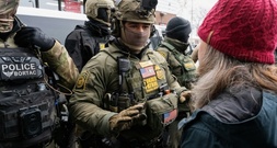 Tödlicher ICE-Einsatz in Minnesota: Drei Festnahmen nach Protestaktion in Kirche