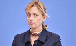 Prien will Überprüfung von Demokratieförderprojekten ausweiten