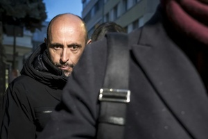 Brand in Crans-Montana: Empörung über Entlassung von Bar-Betreiber aus U-Haft