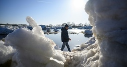 Deutscher Wetterdienst warnt vor Glatteis am Wochenende und ruft zur Vorsicht auf