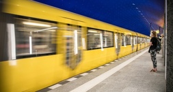 17-Jähriger nach Stromschlag in Gleisbett von Berliner U-Bahn gestorben