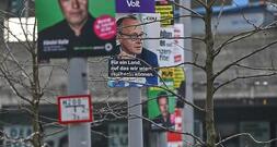 Wahlplakate trotzen laut Umfrage Sozialen Medien
