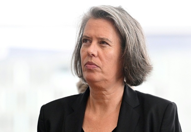 Bild vergr&ouml;&szlig;ern: Brutale Gewalt: 64 Polizisten bei Zweitligaspiel in Magdeburg verletzt