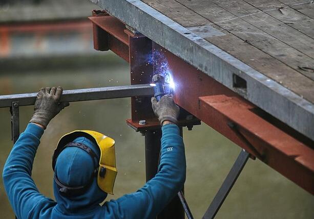 Bild vergr&ouml;&szlig;ern: Teilzeit: Linke sieht Attacke auf hart arbeitende Menschen