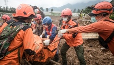 Zahl der Todesopfer nach Erdrutsch in Indonesien auf mindestens 17 gestiegen