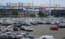 Ifo-Geschäftsklima: Industrie optimistischer - Dienstleistungssektor unzufrieden